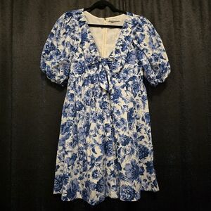 Abercrombie & Fitch White and Blue Floral Dress